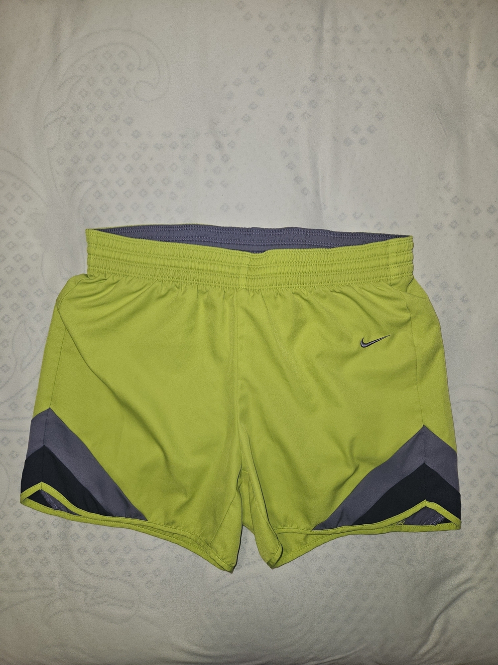 Nike Dri-Fit Unlined Running Shorts Neon Yellow Chevron Size Small